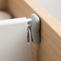 Detalle del extremo con muelle y almohadilla protectora del separador DrawerFit
